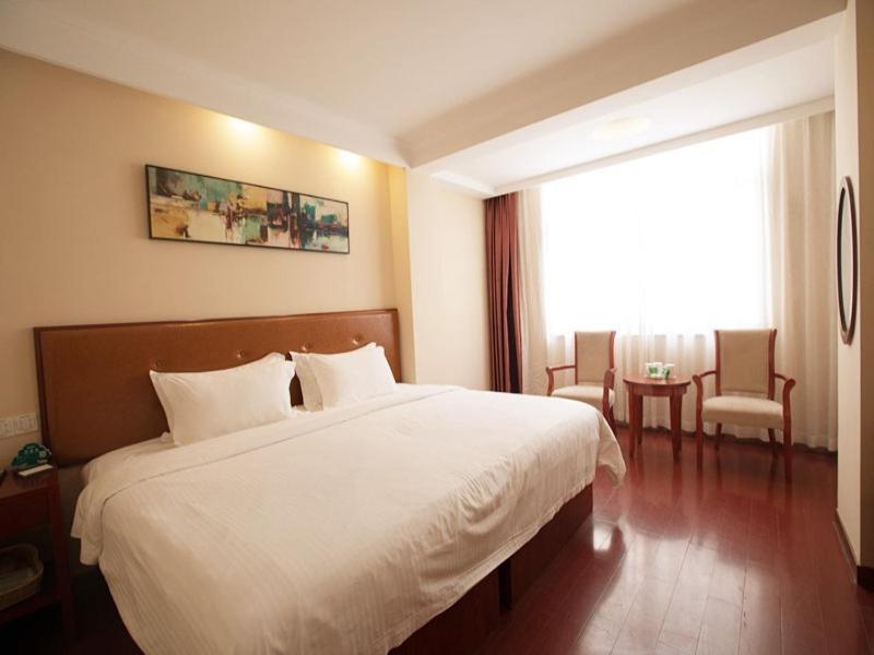 Greentree Inn Hainan Haikou East Train Station East Fengxiang Road Business Hotel Εξωτερικό φωτογραφία