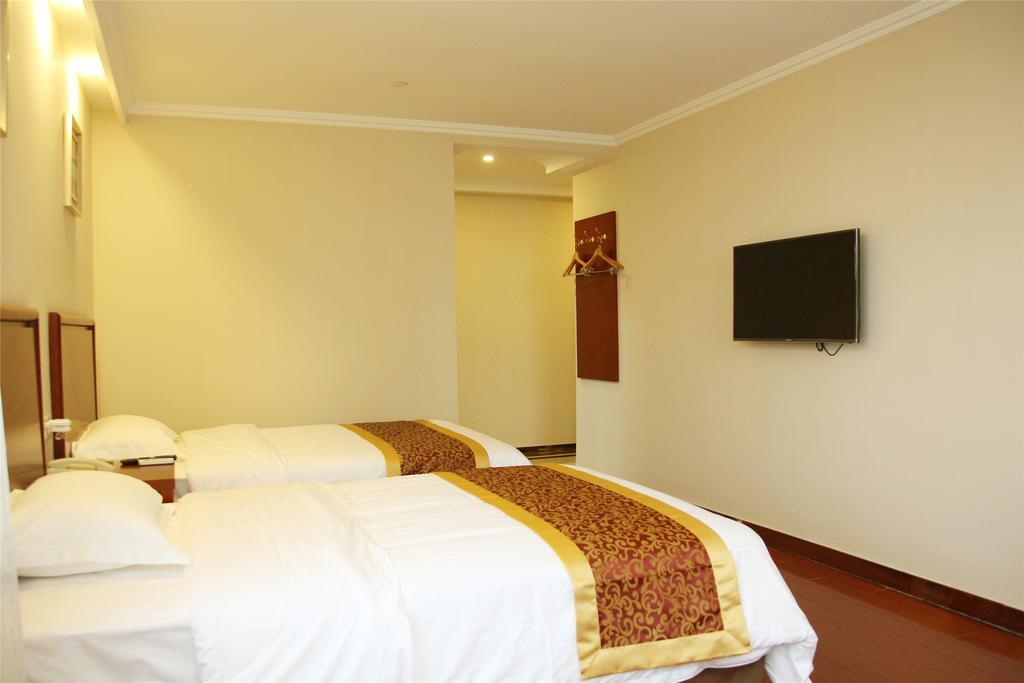 Greentree Inn Hainan Haikou East Train Station East Fengxiang Road Business Hotel Εξωτερικό φωτογραφία